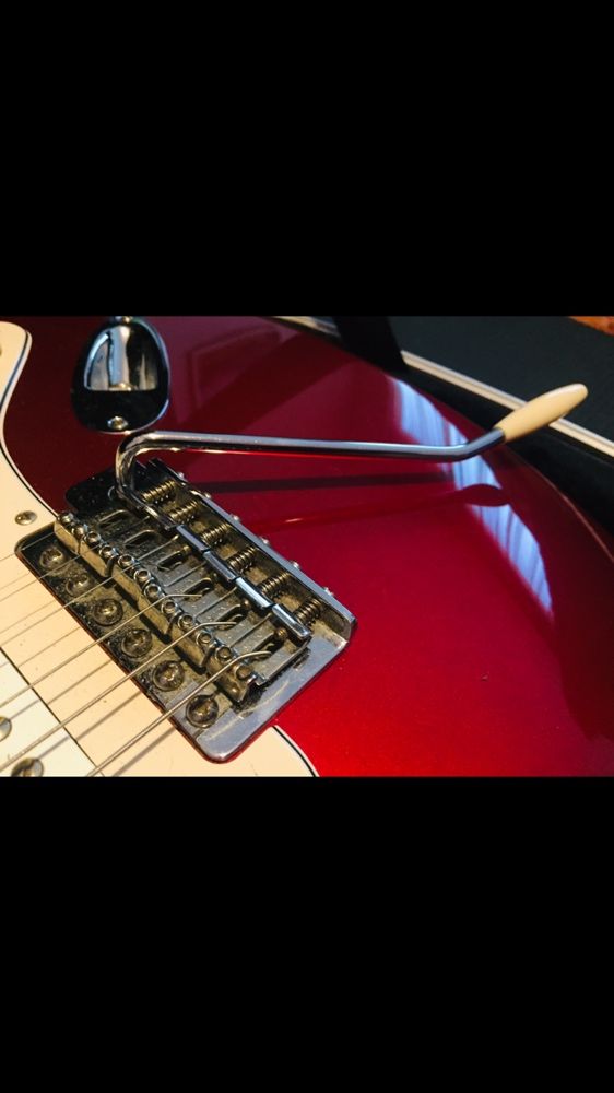 Електрическа китара Fender Stratocaster