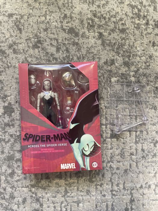 Фигурка Gwen Stacy SHFiguarts