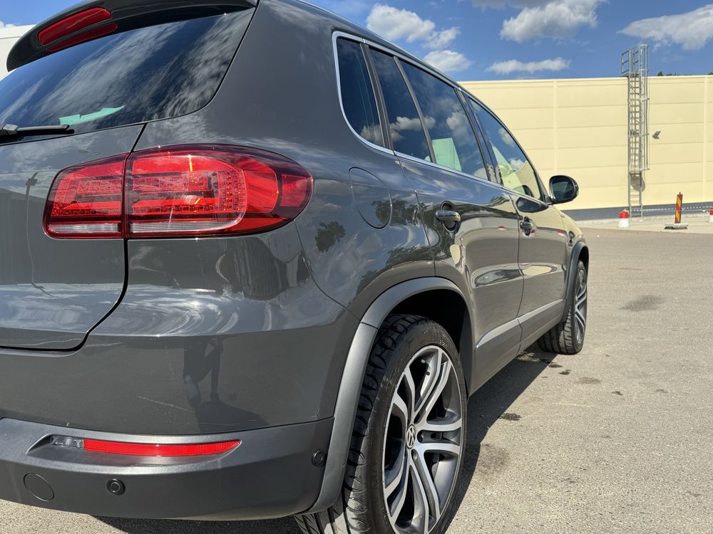 VW Tiguan R-line