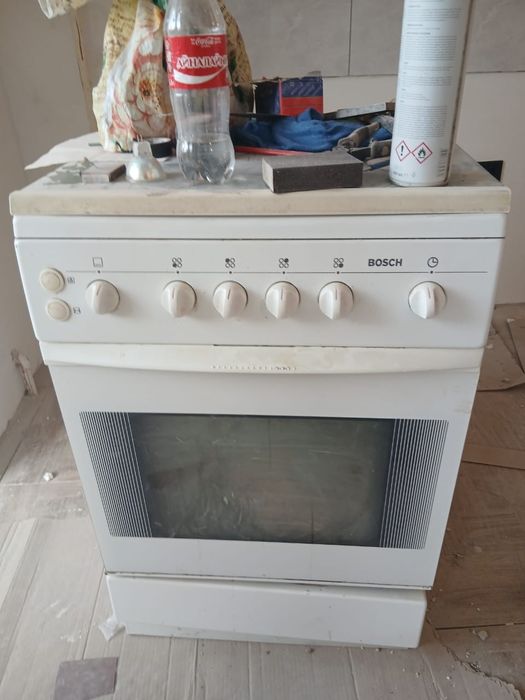 Продам газ плиту