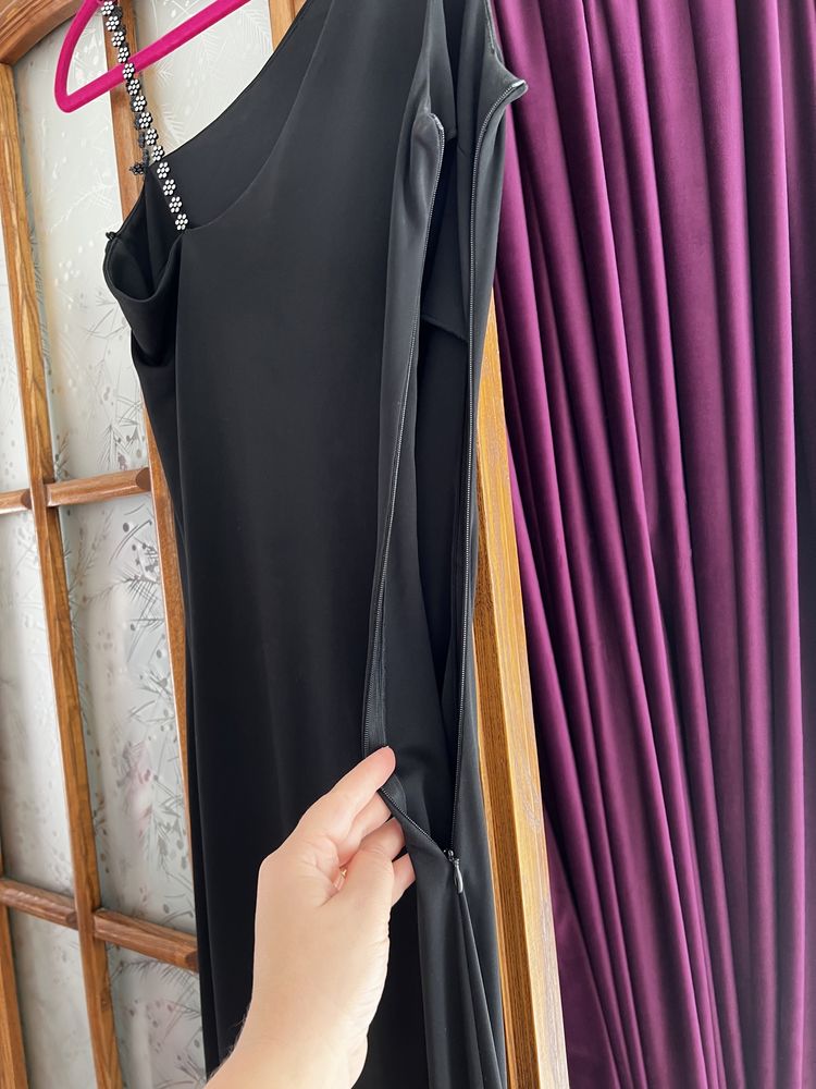 Rochie eleganta neagra lunga