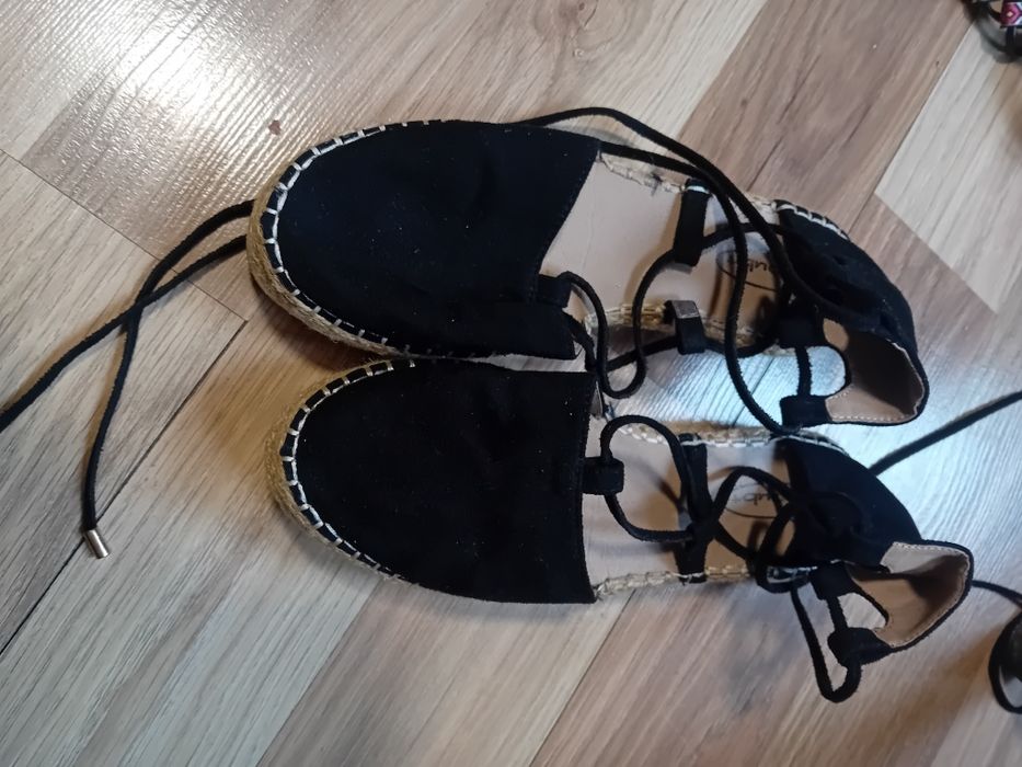 Дамски летни обувки