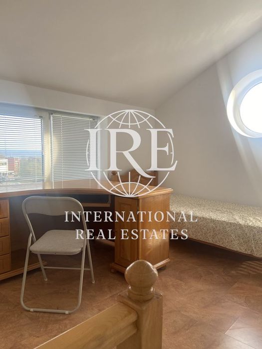 Продава се Четиристаен апартамент в Варна, Бриз - 194 кв.м за 2155 €/кв.м - Снимка #9