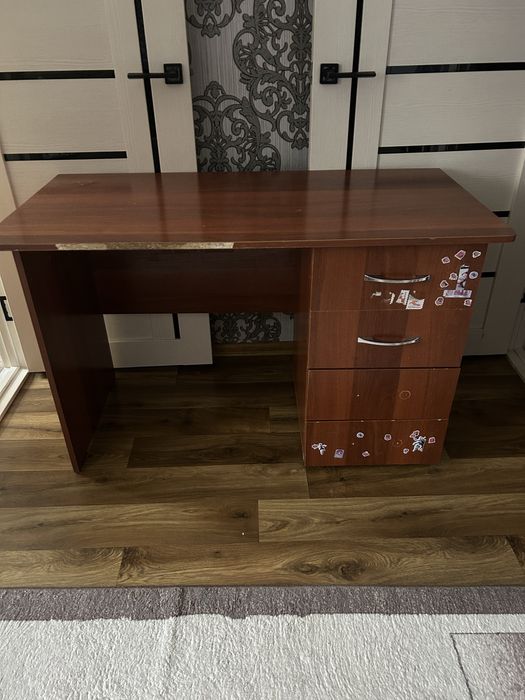 Стол письменный 5000