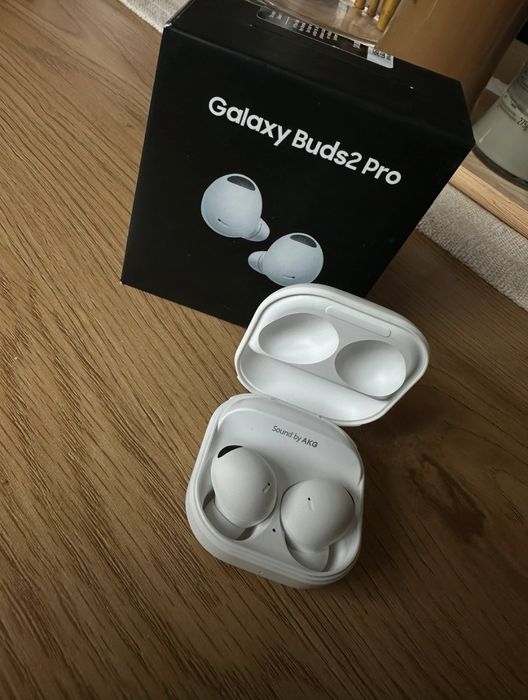 Vând căști Samsung Galaxy Buds 2 Pro