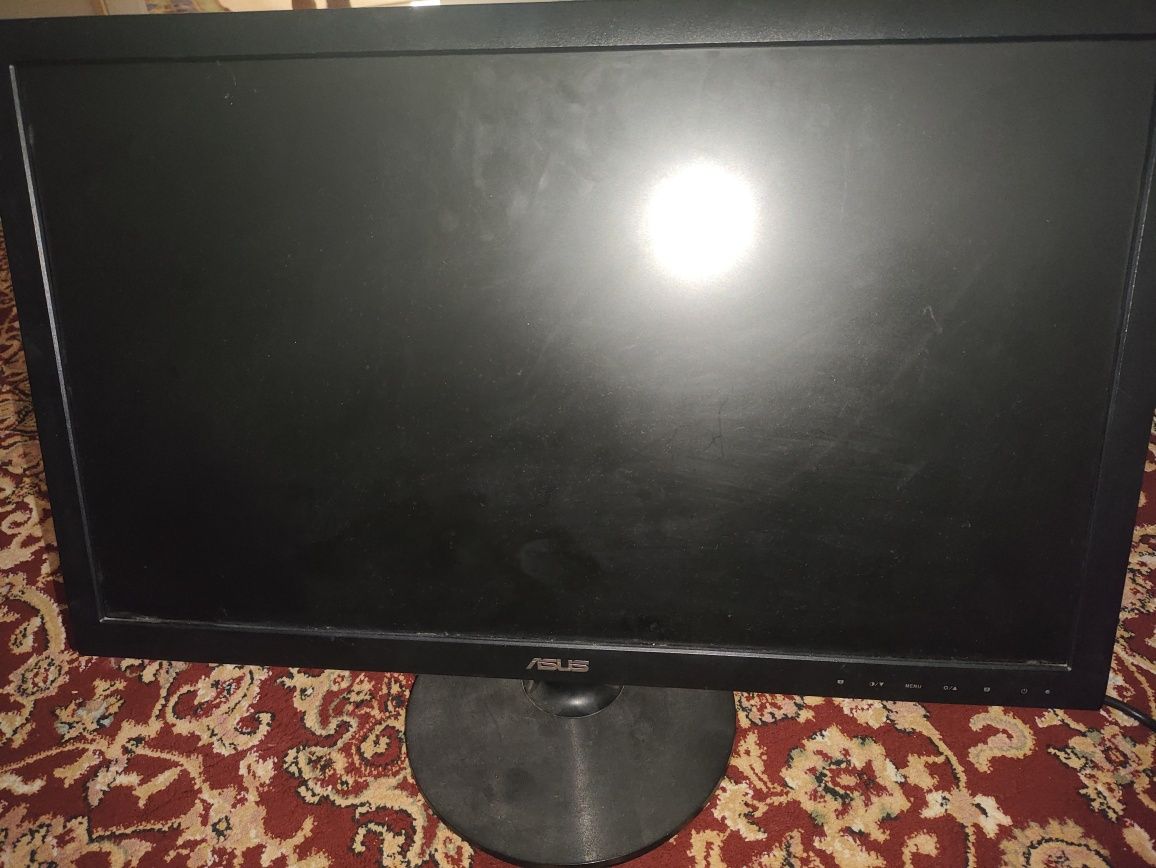 Full HD монитор 23 дюйма