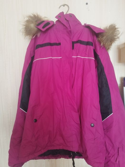 Женский Лыжный костюм р46-48.