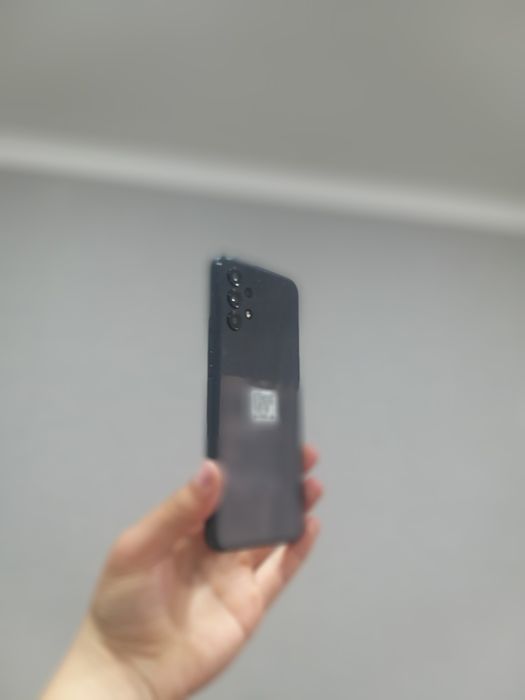 Продам Samsung Galaxy A13 64GB