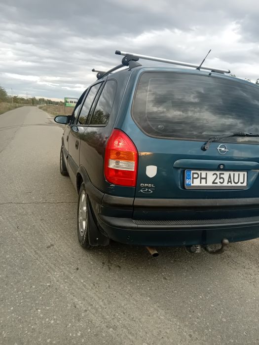 Vând Opel zamfira