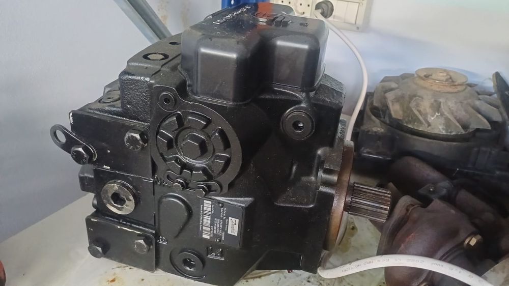 Pompa Sauer, Class .Merlo