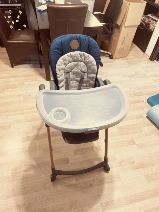 Vand scaun de masa pentru bebelusi