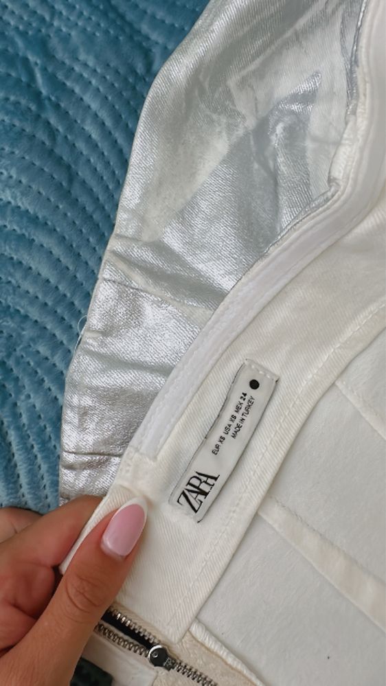 zara рокля с пайети, бяла, сребърна