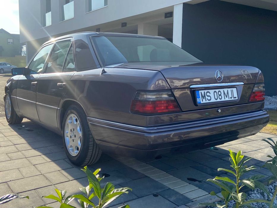 Mercedes-Benz E200, W124 1993