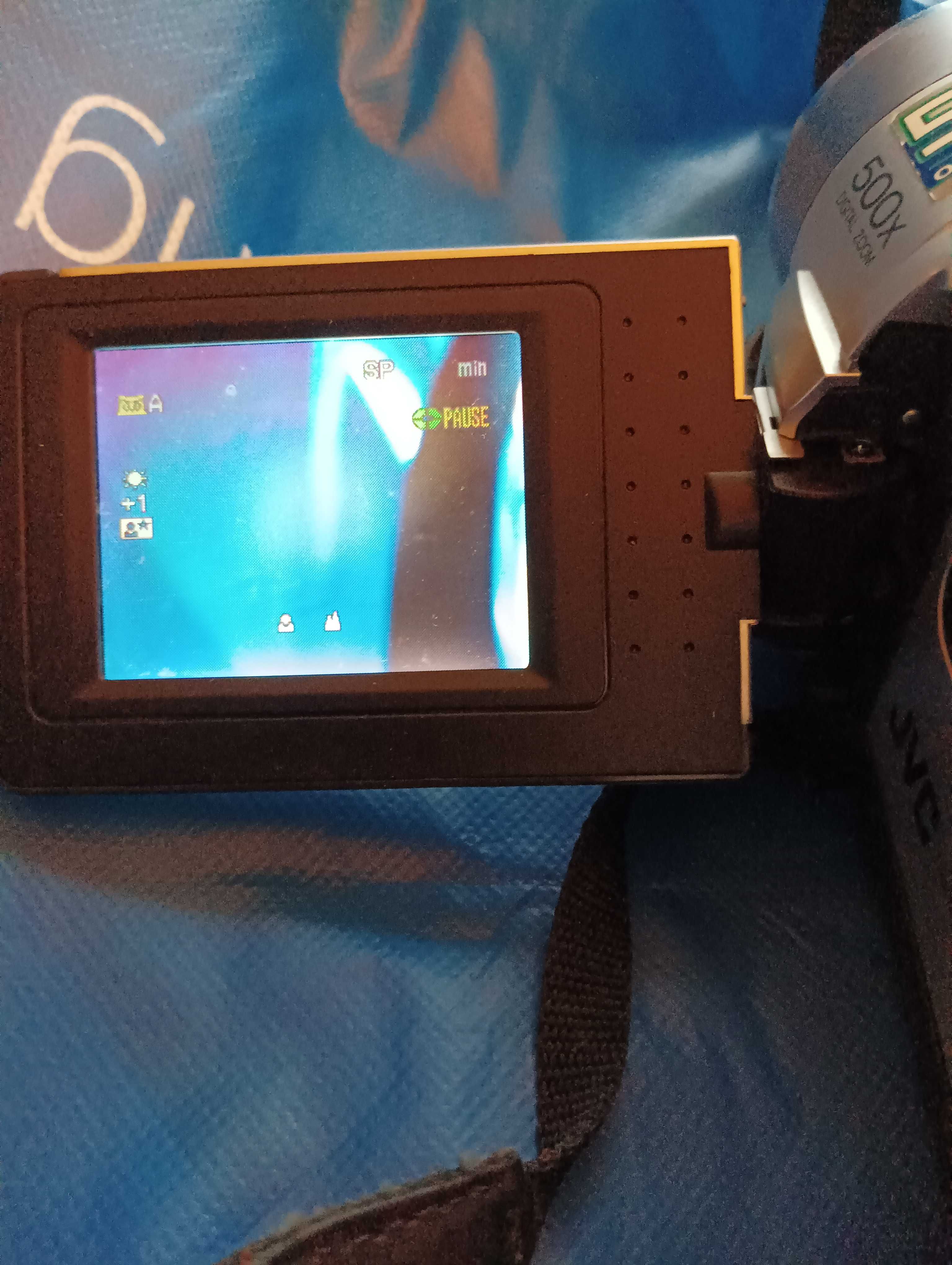 JVC видеокамера GR-DVL 166 (Пълен комплект)