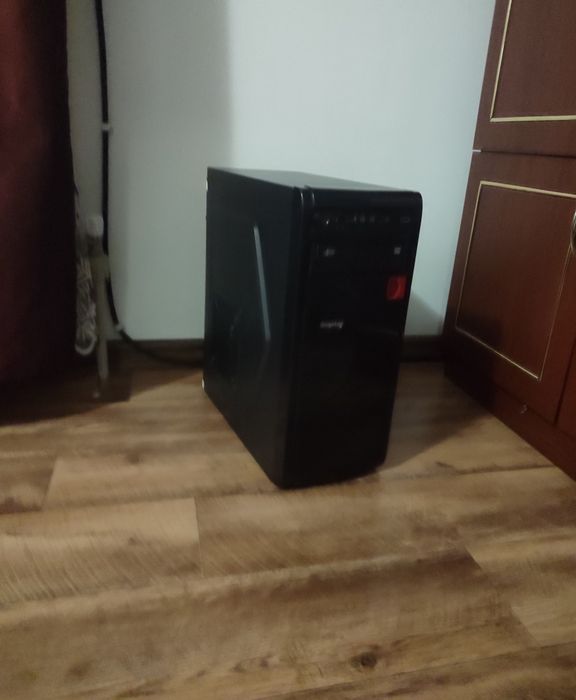 Компютър segoter