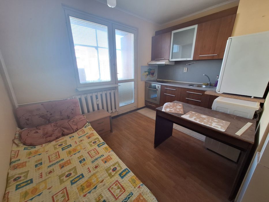 Дава се под наем Ателие в София, Връбница 1 - 18 кв.м за 306 € - Снимка #2