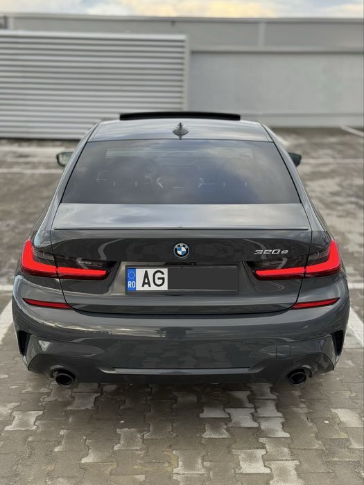 BMW G20 320e benzina Plug-in Hybrid / Pachet M interior/exterior