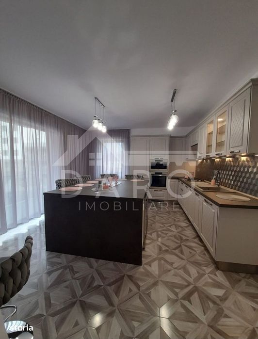 Vand Apartament Nou