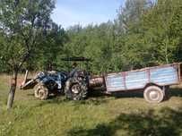 Vand tractor landini 4×4 cu incarcator frontal si remorca