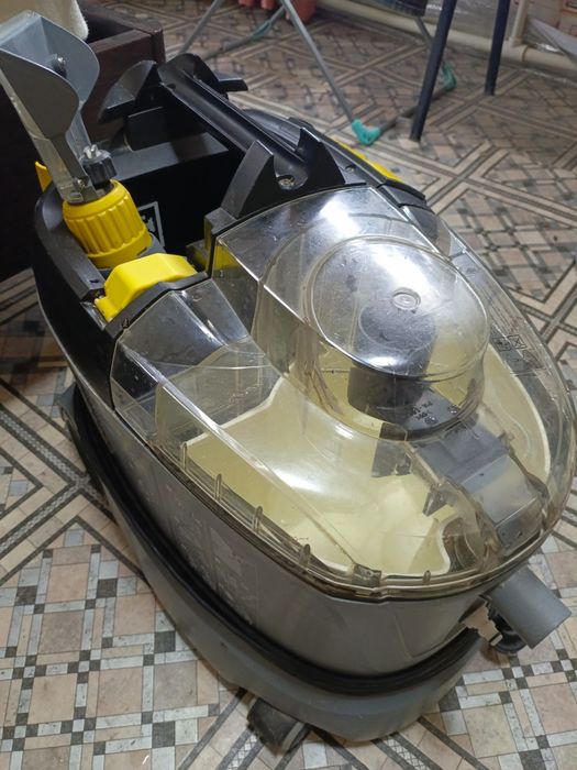 Продам оборудование для химчистки мебели