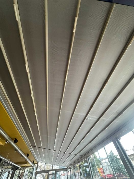 Цялостна остъклена конструкция за лятна градина