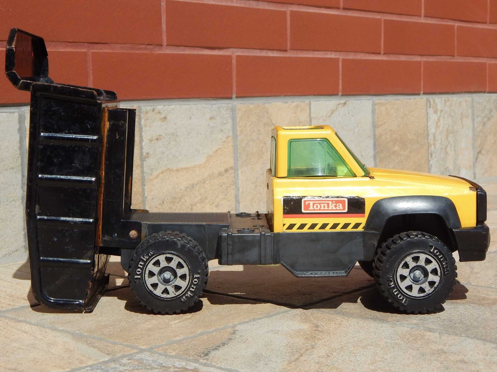 GMC Sierra 1500 1989 basculanta Tonka 1993 fab Mexic 34 cm tabla