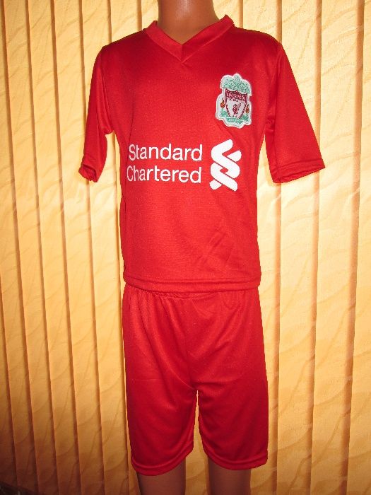 Детски екипи РЕТРО ПСЖ Неймар ХС размер / Ливърпул Салах 116 размер