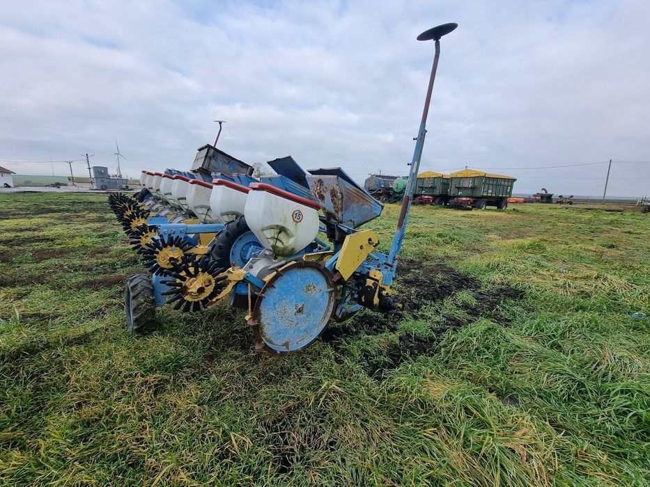 SPC 8 Ceahlăul semanatoare porumb