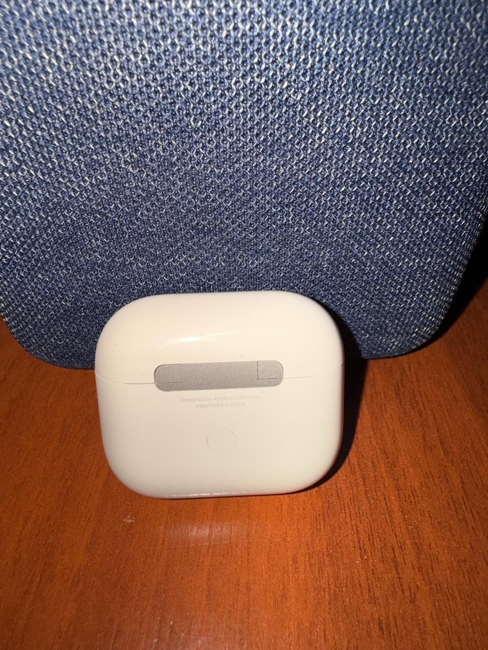 Airpods 3 коробка документ всё есть