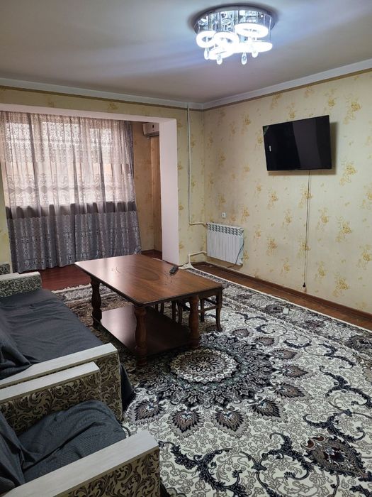 Аренда 2/4/4 Цум М.Космонавты Сдаётся квартира от собстаенника