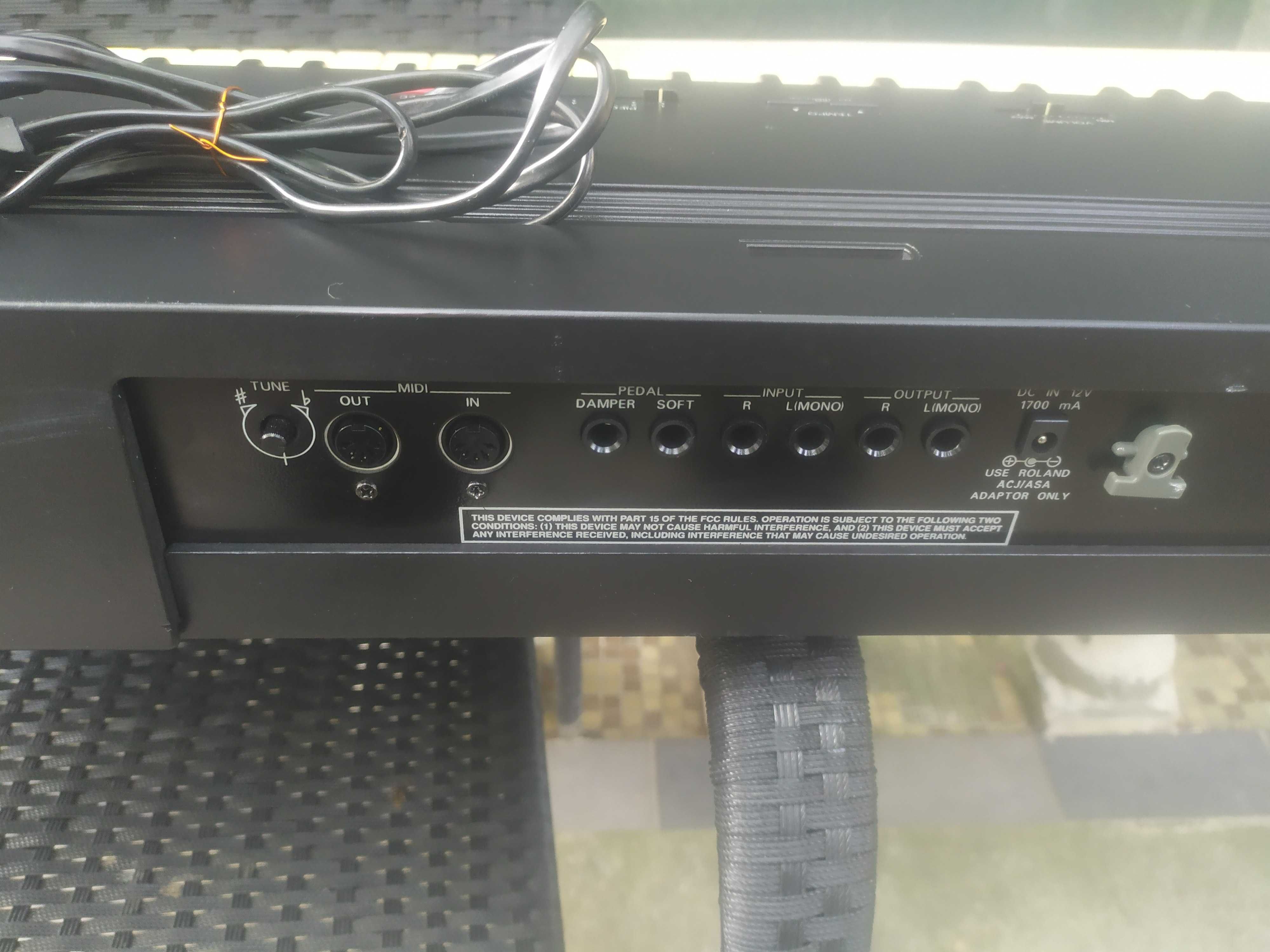 Дигитално пиано Roland EP-9e -88 keys