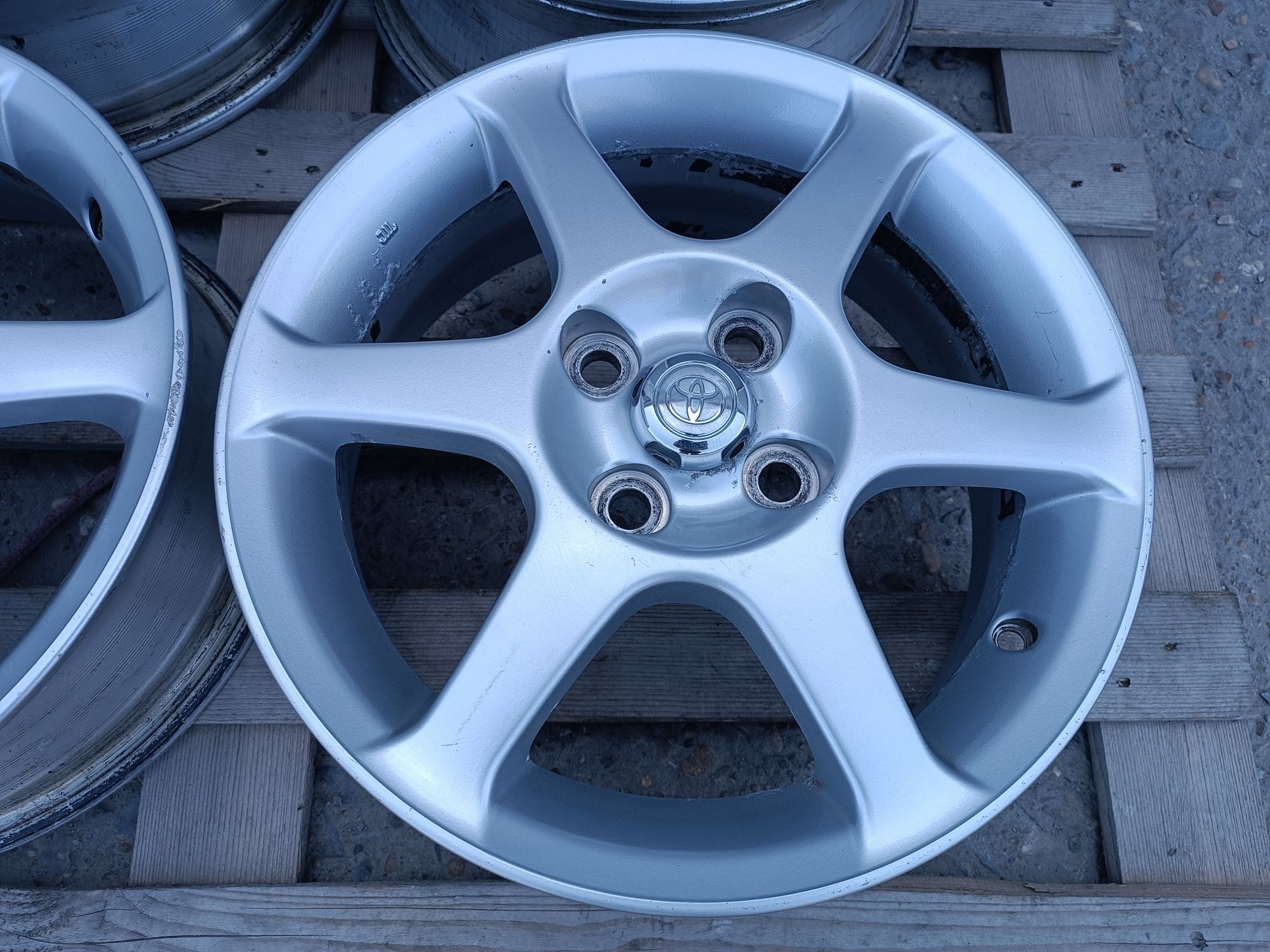Лети джанти 15ки 4х100 Toyota