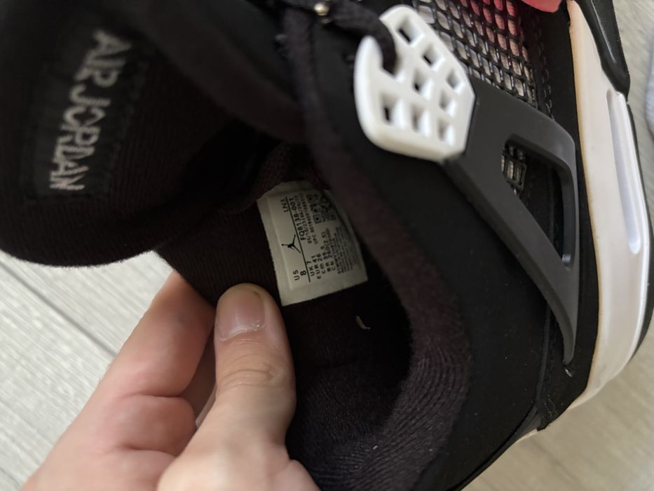 Jordan 4 marimea 40 41