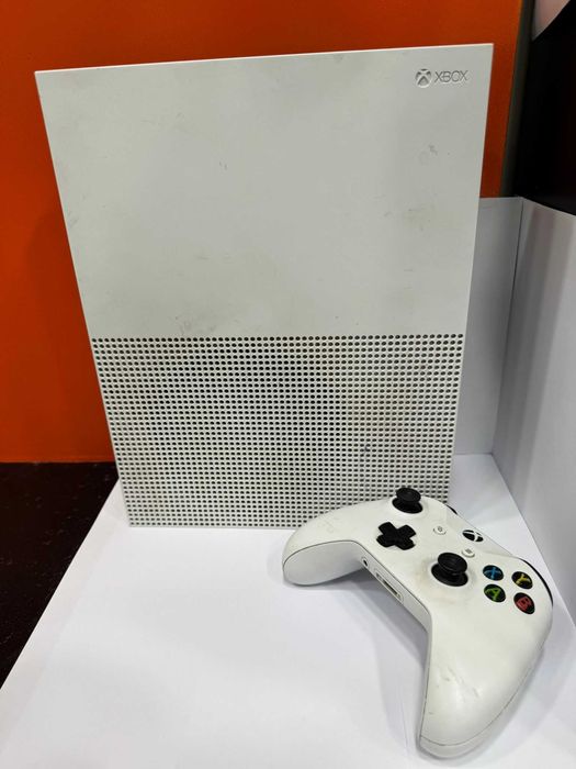 Hope Amanet P1/ XBOX One S, 512GB stocare, o maneta