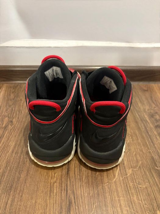 Nike more uptempo 96