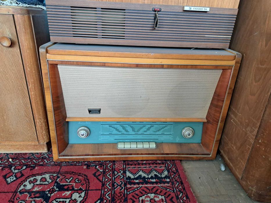 Radio cu pick-up Darclee,tv.Favorit 59,tv Diamant 248.