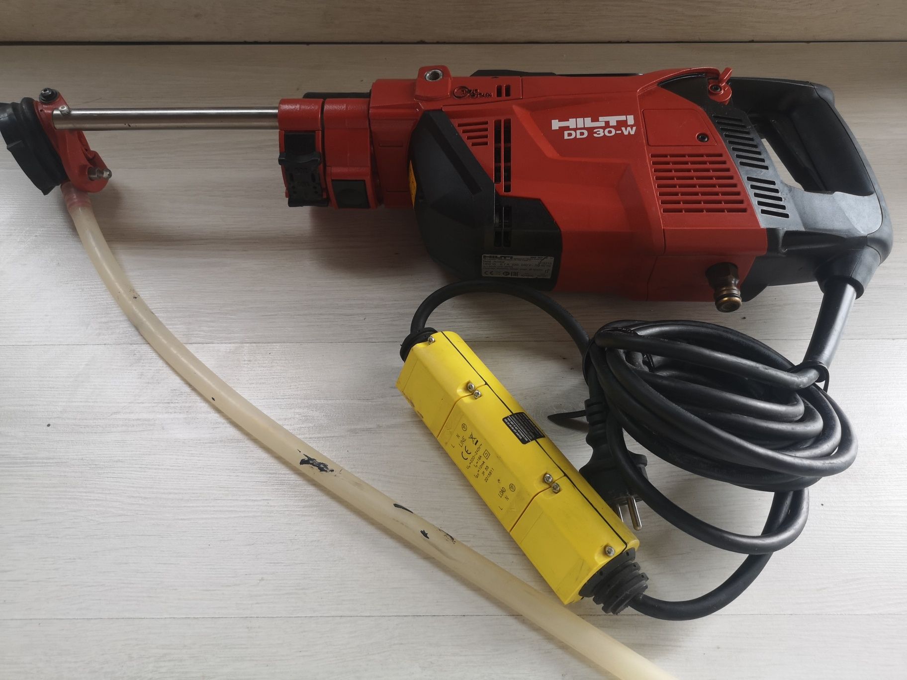 HILTI DD30 W masina de carotat