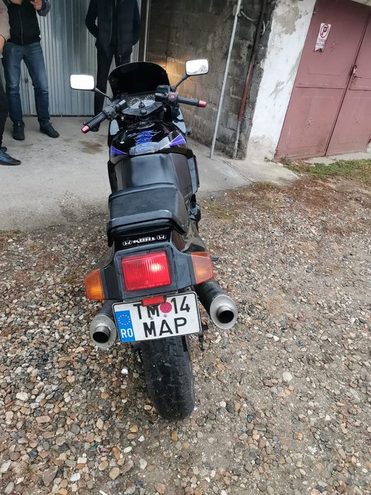 Kawasaki GPX600 in stare foarte buna