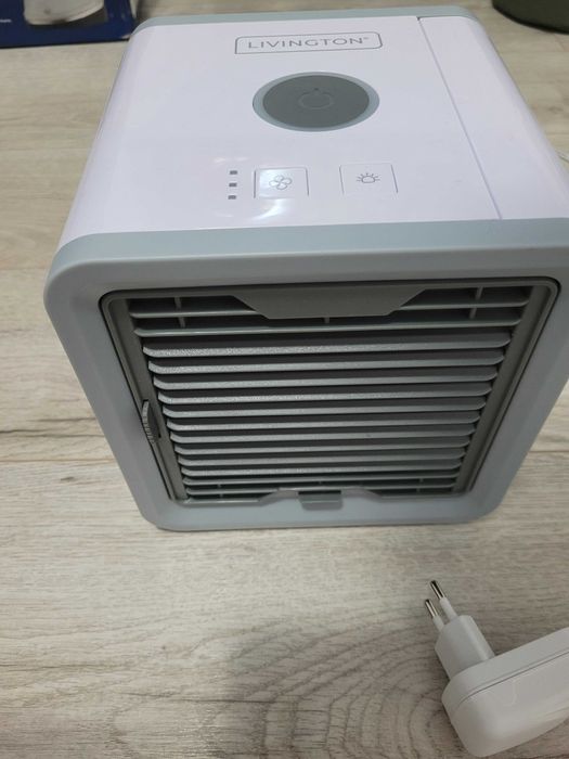Mini-aer condiționat portabil