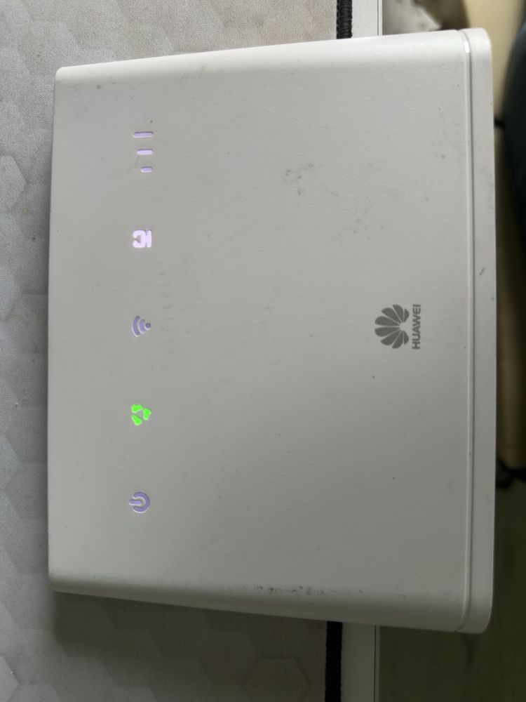 Huawei Wifi Ruter B311-221 4G Cartela Deblocat Sim