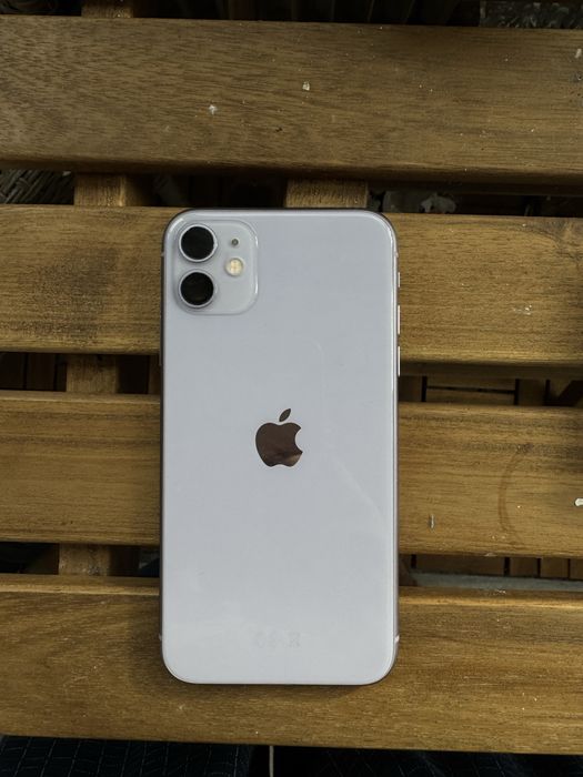 Carcasa Iphone 11 Purple Mov