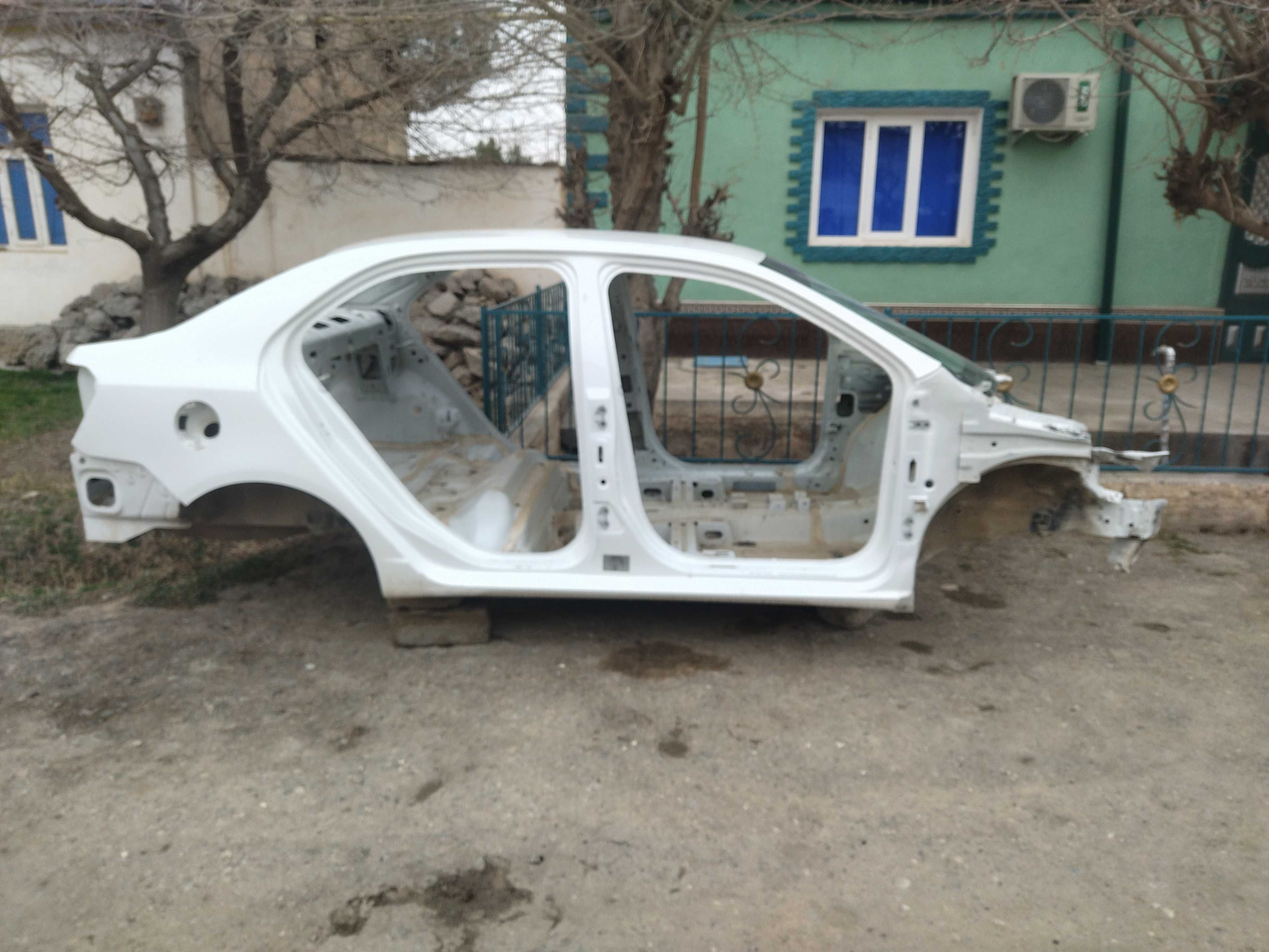 Кузов Кобальт ок