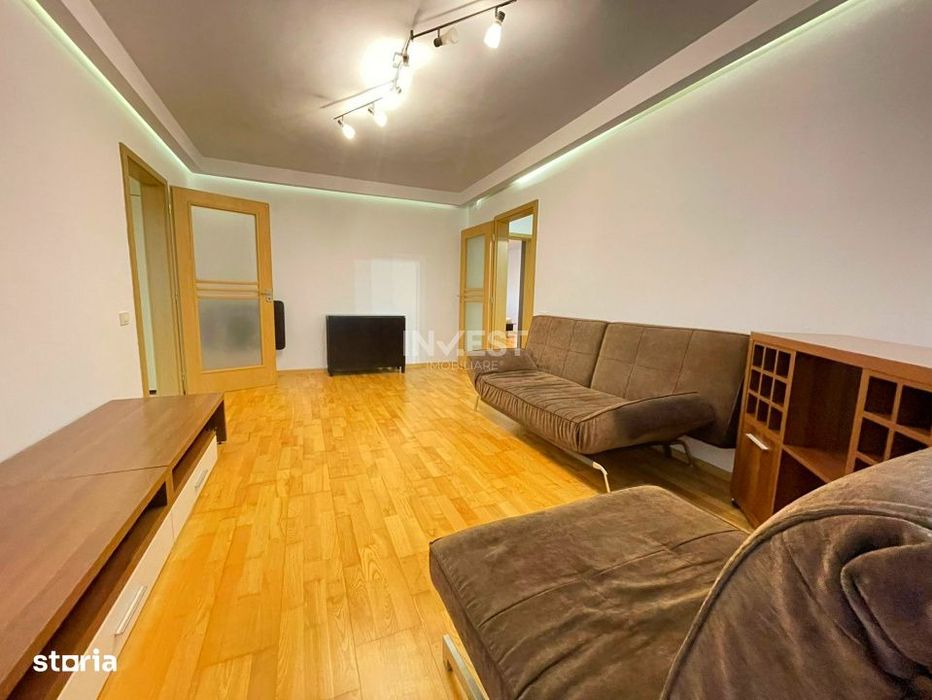 Apartament 4 camere-Podu Ros-Palas-91 mp