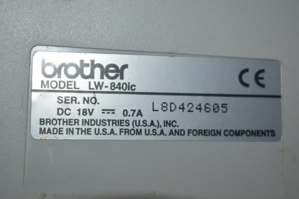 ПРОМО - Ретро преносим компютър - USA Brother Colour Word Processor LW