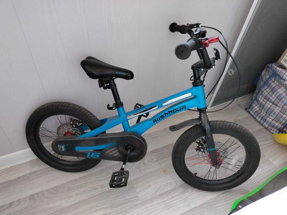 Продаю детский велосипед Rushhour