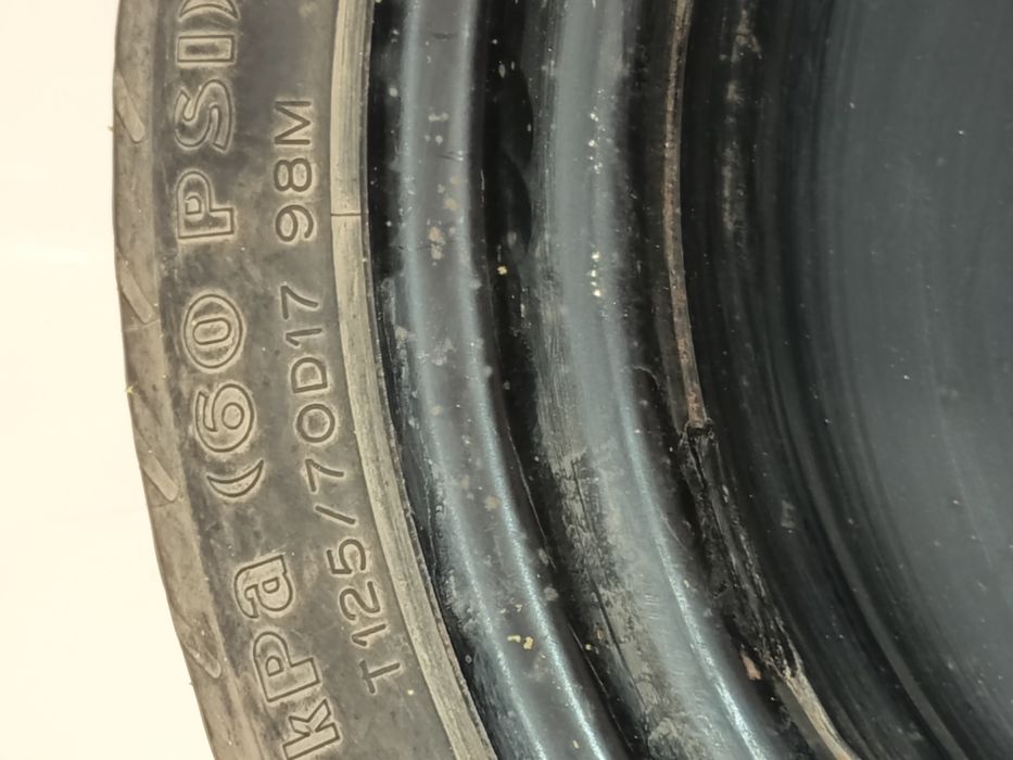 Гума патерица за Тойота.