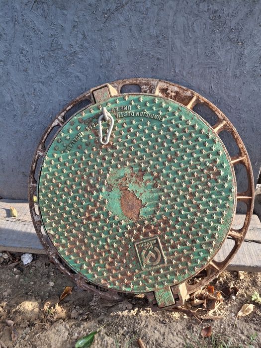 Capac  camin apă-Deva