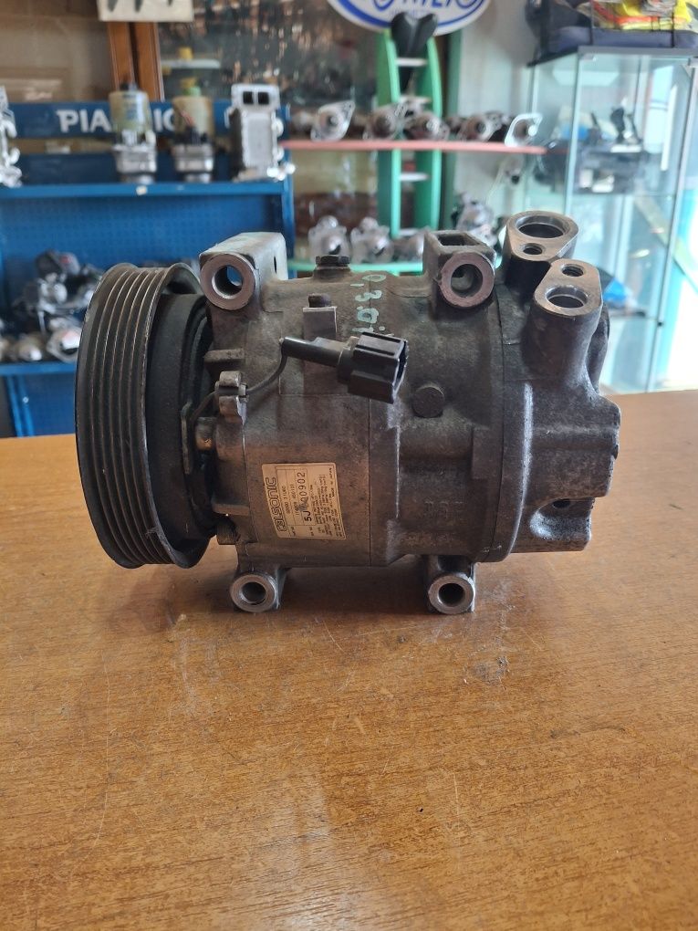 Compresor aer condiționat Nissan Maxima QX A32 A33 2.0 3.0 BENZINA