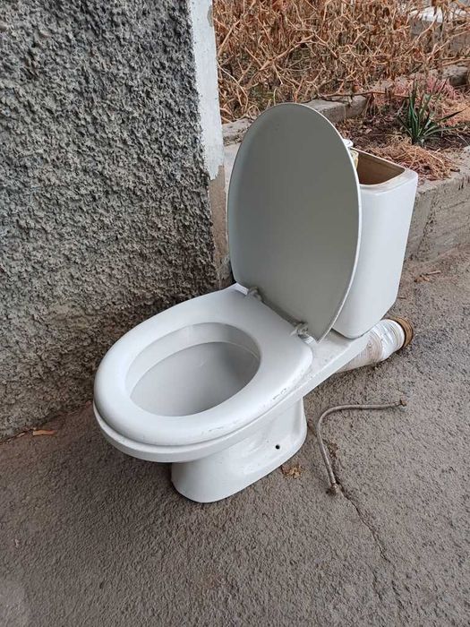 Унитаз б/у, рабочий