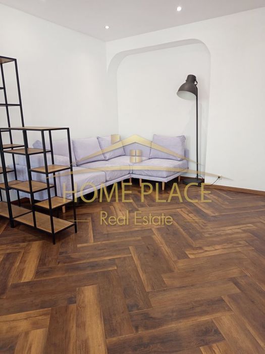 Дава се под наем Двустаен апартамент в Варна, ВИНС - 74 кв.м за 816 € - Снимка #1